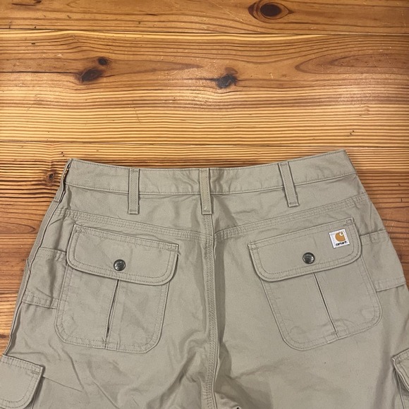Carhartt Women's Vintage WB164 Six Pocket Cargo Shorts Tan Size 8 - Picture 7 of 11